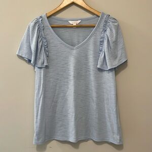 LC Lauren Conrad ✨ Periwinkle Vneck Ruffle Sleeve Tee Sz M